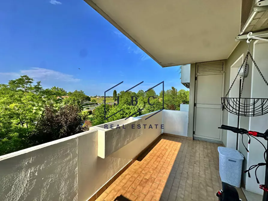 Immagine 8 di Appartamento in vendita  in Via Aldo Moro 7 a Jesolo