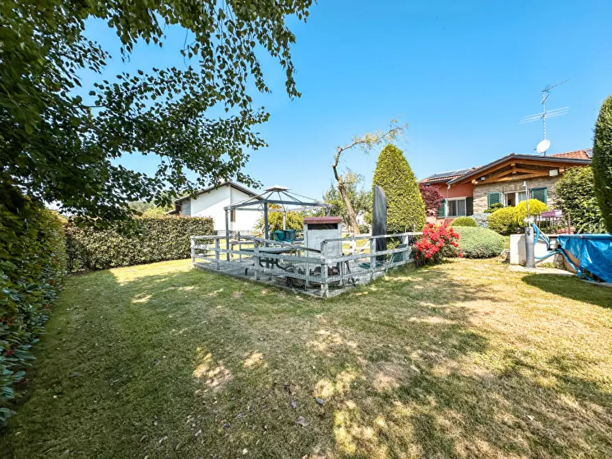 Immagine 29 di Villa in vendita  in Via Alpini d'Italia 16 a Boca