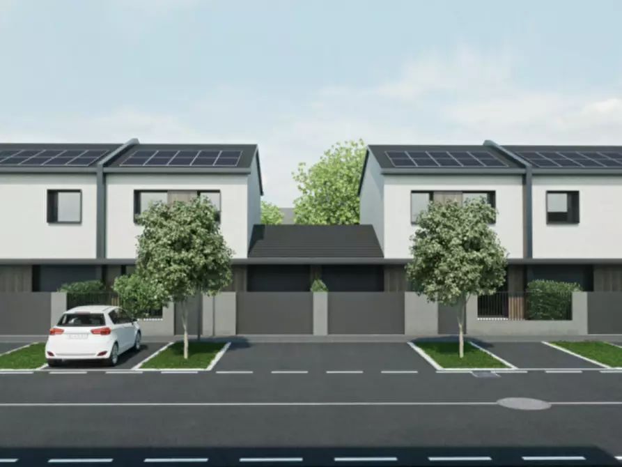 Immagine 1 di Villetta a schiera in vendita  in VIA DELLA COSTITUZIONE a Cavezzo