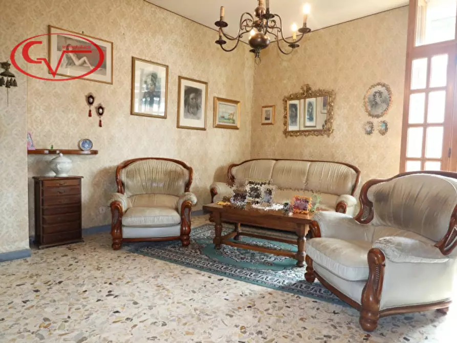 Immagine 3 di Appartamento in vendita  in via fratelli cervi a Montevarchi