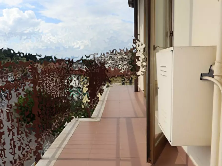 Immagine 12 di Appartamento in vendita  in via fratelli cervi a Montevarchi