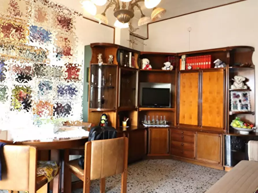 Immagine 16 di Appartamento in vendita  in via fratelli cervi a Montevarchi