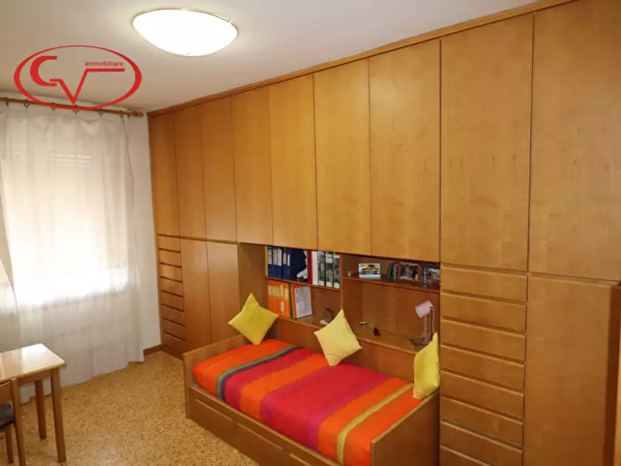 Immagine 24 di Appartamento in vendita  in via fratelli cervi a Montevarchi