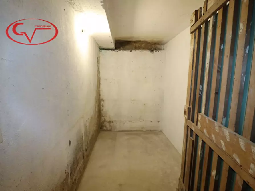 Immagine 34 di Appartamento in vendita  in via fratelli cervi a Montevarchi