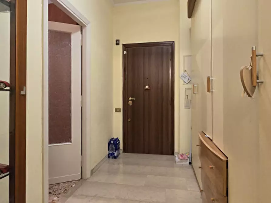 Immagine 13 di Appartamento in vendita  in Via Licinio Stolone 106 a Roma