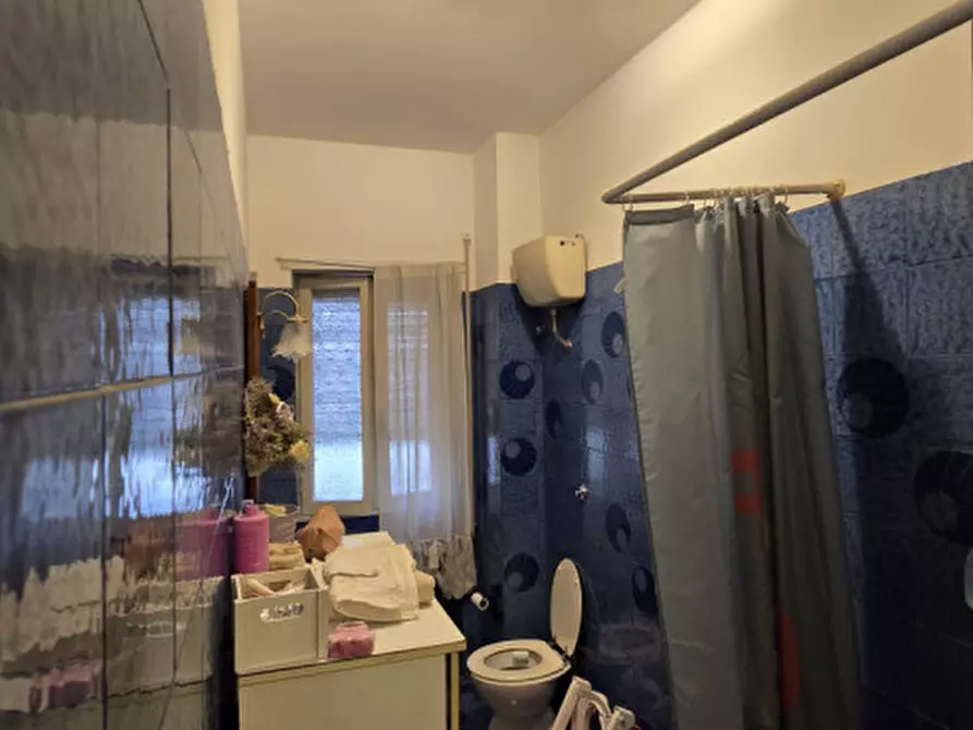 Immagine 15 di Appartamento in vendita  in Via Licinio Stolone 106 a Roma