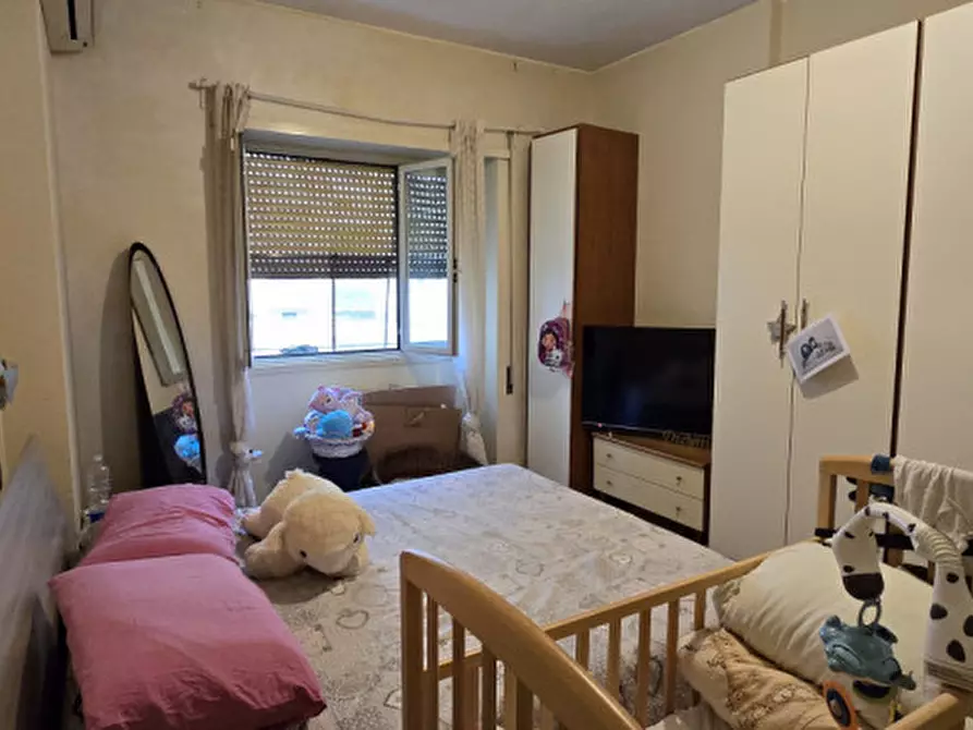 Immagine 27 di Appartamento in vendita  in Via Licinio Stolone 106 a Roma