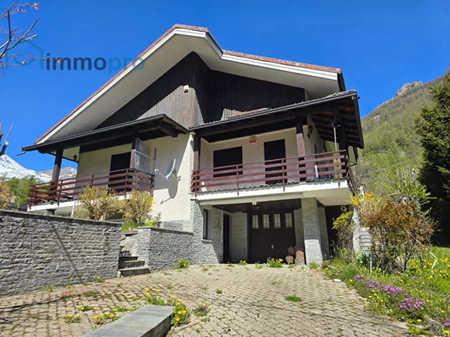 Immagine 2 di Villa in vendita  in Borgata Broc a Ceresole Reale