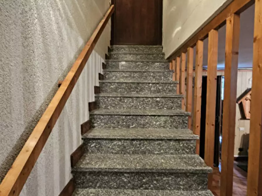 Immagine 4 di Villa in vendita  in Borgata Broc a Ceresole Reale