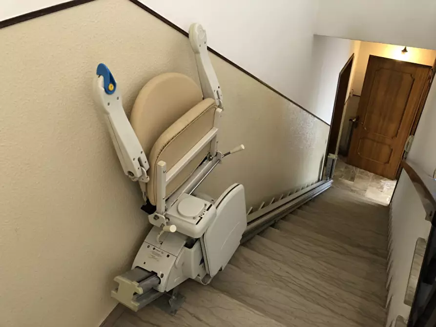 Immagine 31 di Casa indipendente in vendita  in via San Donato 66 a Correzzola