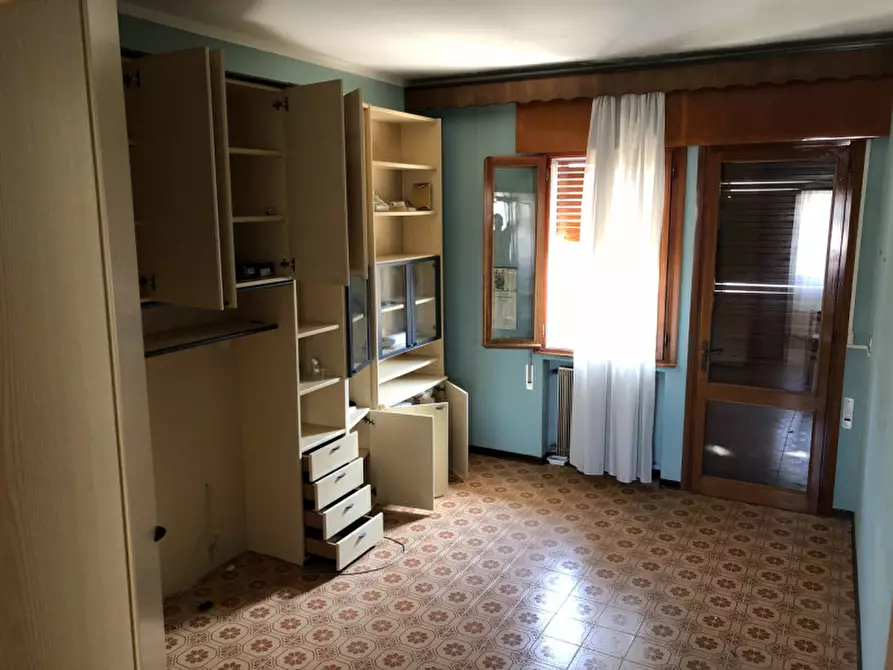 Immagine 36 di Casa indipendente in vendita  in via San Donato 66 a Correzzola