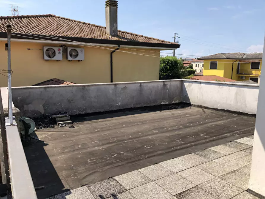 Immagine 59 di Casa indipendente in vendita  in via San Donato 66 a Correzzola