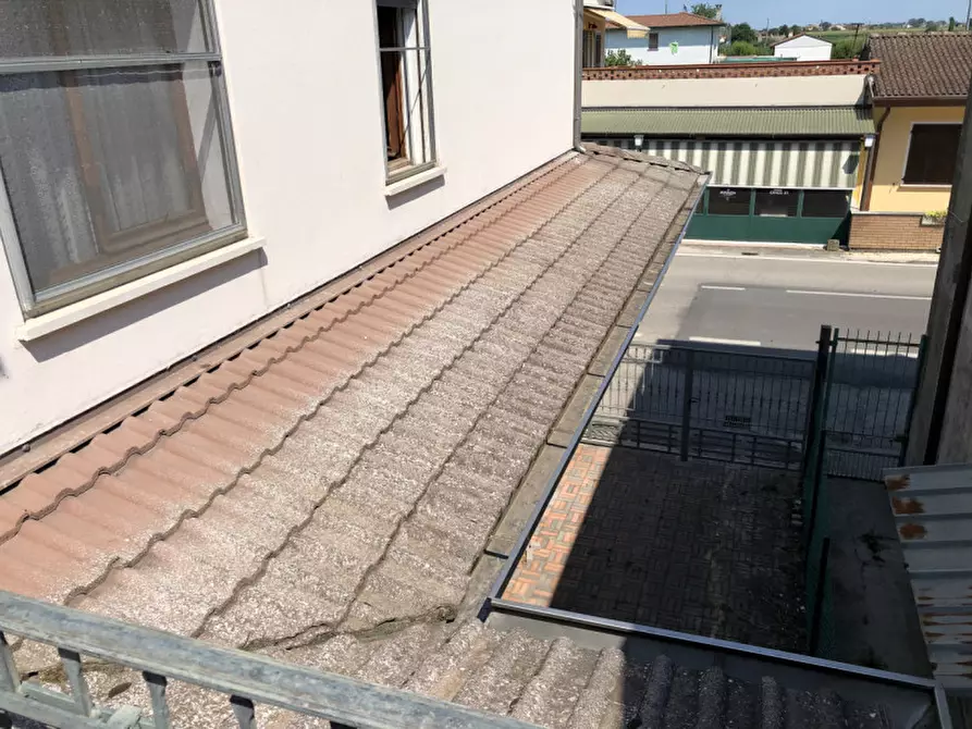 Immagine 63 di Casa indipendente in vendita  in via San Donato 66 a Correzzola