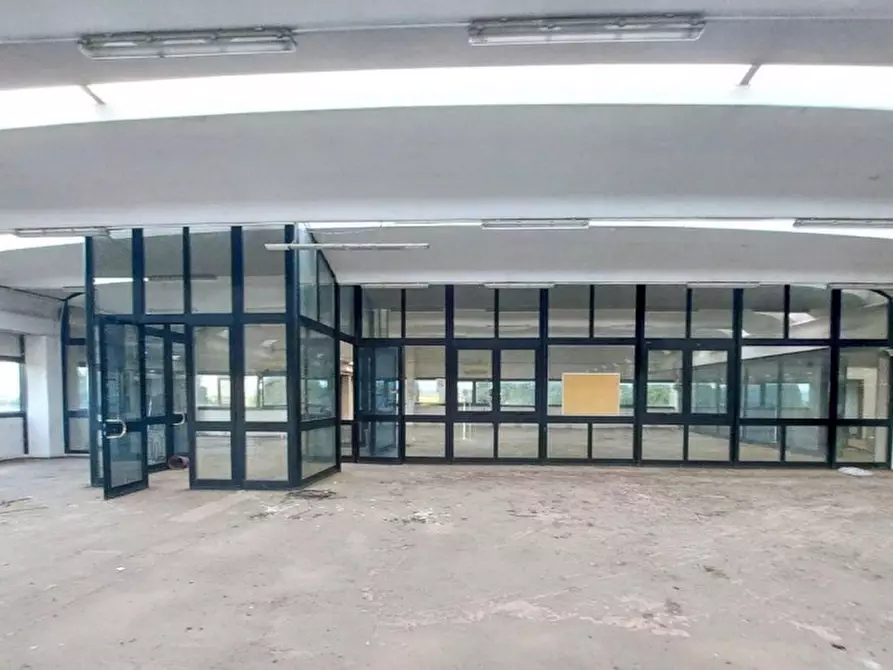 Immagine 9 di Capannone industriale in vendita  in Via Tarquinia, 01017 Tuscania VT, Italia a Tuscania