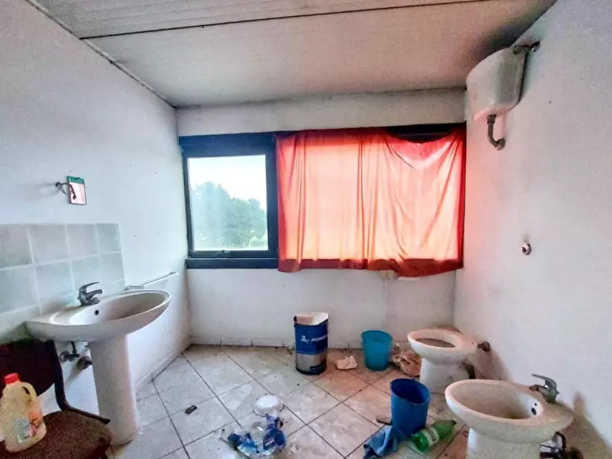 Immagine 19 di Capannone industriale in vendita  in Via Tarquinia, 01017 Tuscania VT, Italia a Tuscania