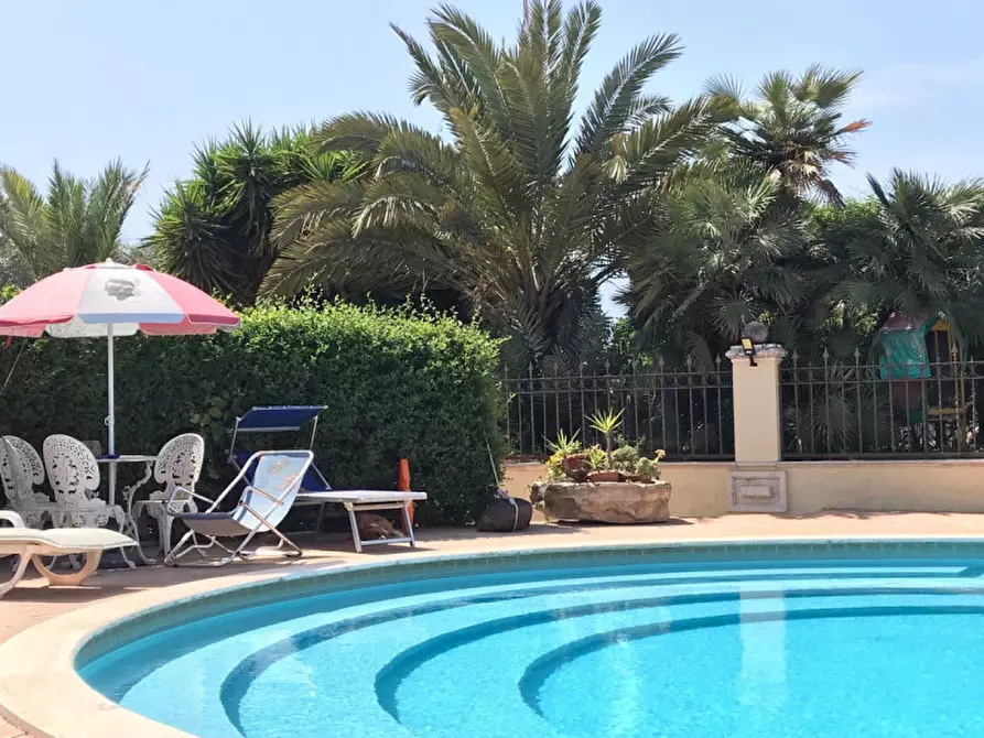 Immagine 8 di Villa in vendita  a Quartu Sant'elena