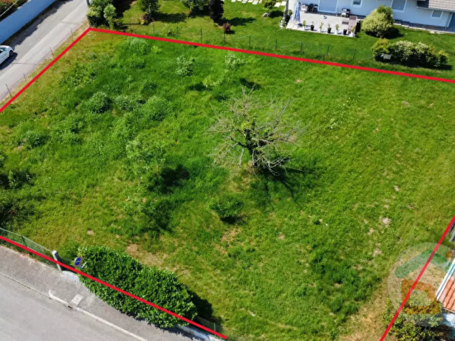 Immagine 5 di Terreno in vendita  in via giuseppe sinicco a Cormons