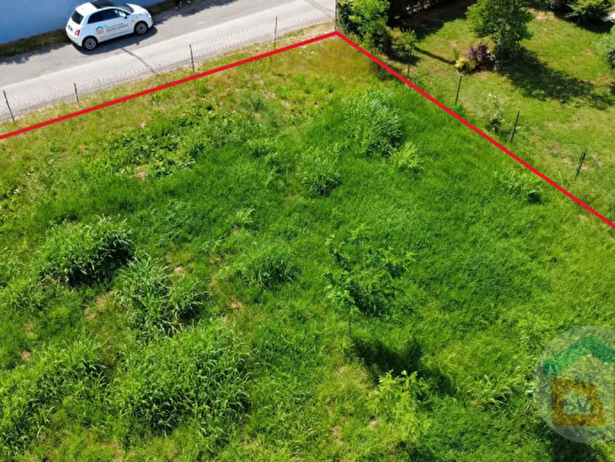 Immagine 6 di Terreno in vendita  in via giuseppe sinicco a Cormons