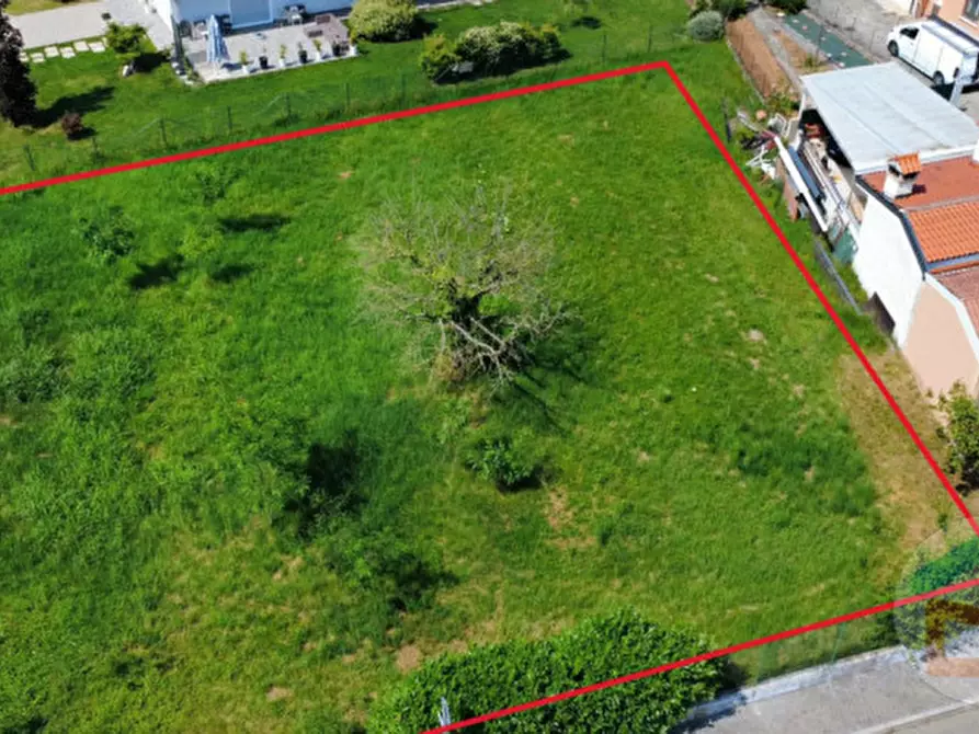 Immagine 9 di Terreno in vendita  in via giuseppe sinicco a Cormons