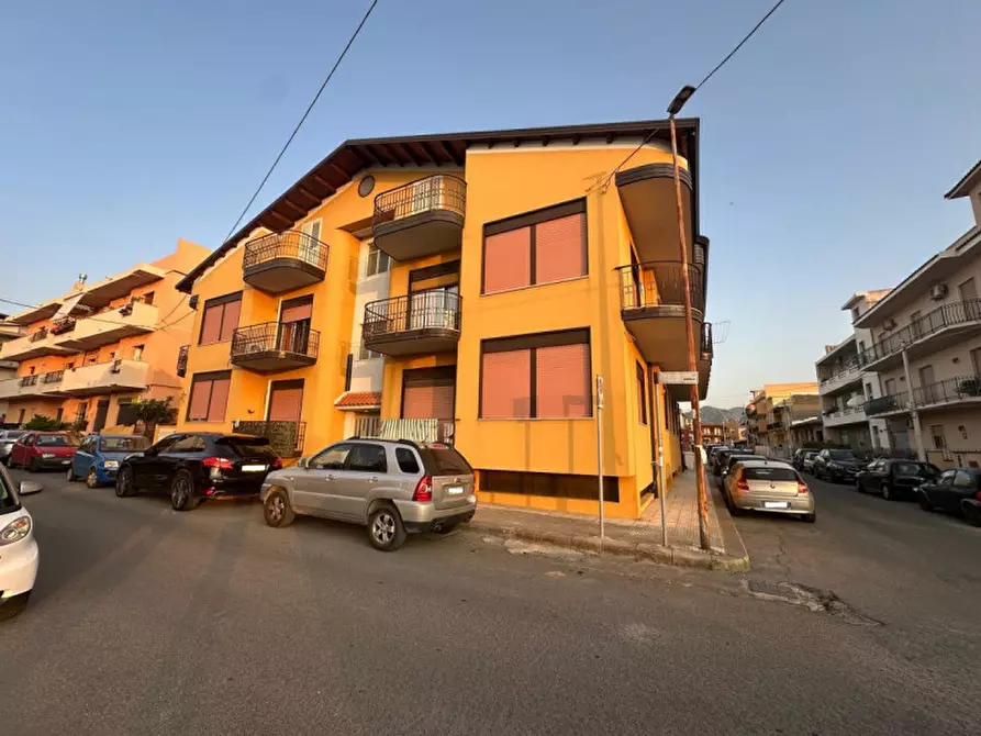 Immagine 13 di Appartamento in vendita  in VIA PADOVA, N°21 a Milazzo