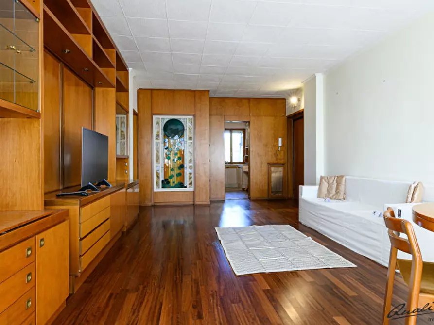 Immagine 5 di Appartamento in vendita  in Via Angelica Balabanoff a Roma