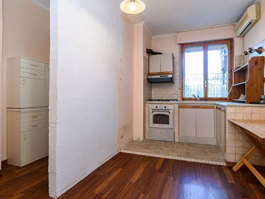 Immagine 8 di Appartamento in vendita  in Via Angelica Balabanoff a Roma