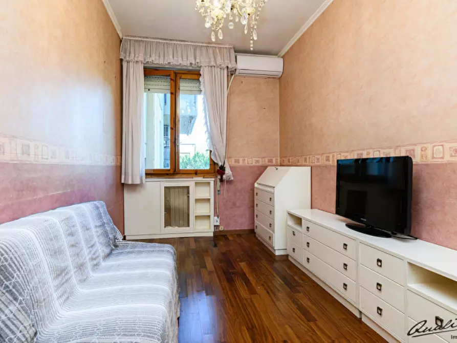 Immagine 20 di Appartamento in vendita  in Via Angelica Balabanoff a Roma