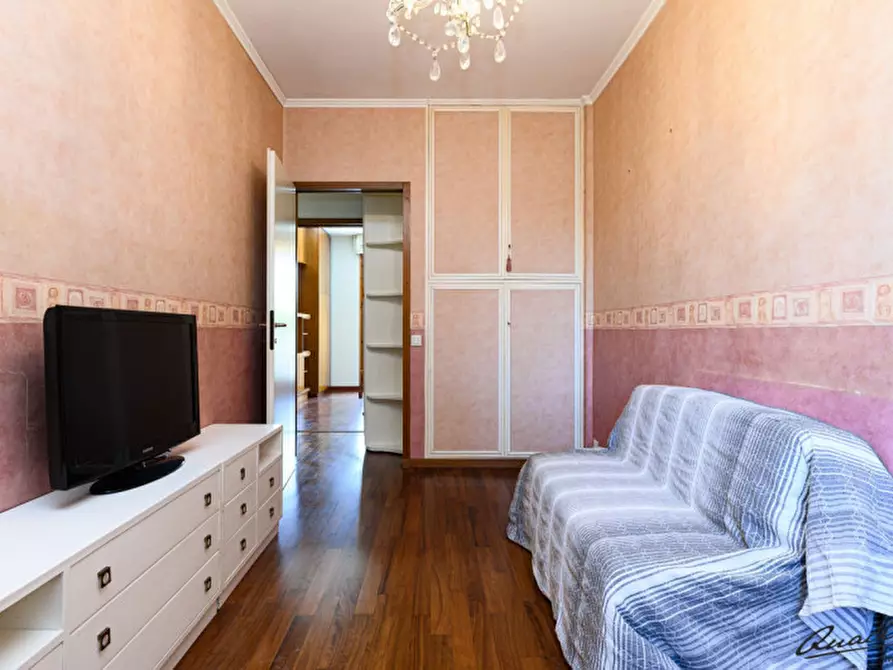 Immagine 21 di Appartamento in vendita  in Via Angelica Balabanoff a Roma