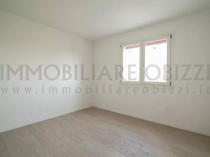 Immagine 12 di Attico in vendita  in via gronchi a Rubano