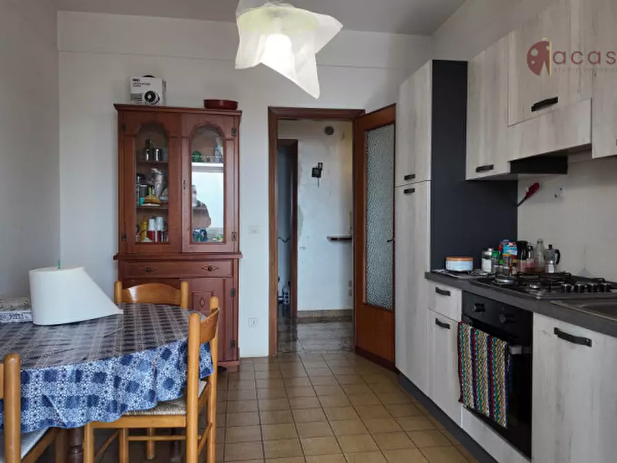 Immagine 12 di Camera in affitto  in Via Luigi Zancla a Palermo