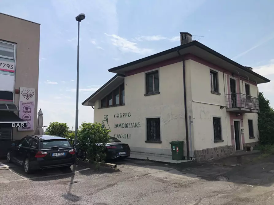 Immagine 2 di Casa indipendente in vendita  in padania 110 a Rovato