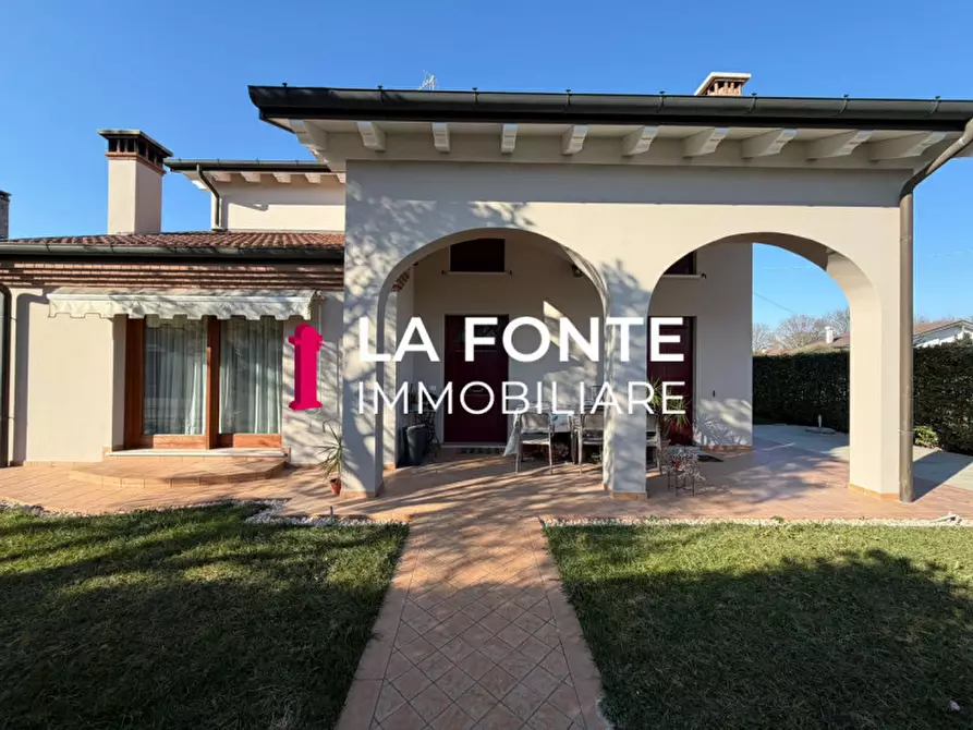 Immagine 3 di Casa indipendente in vendita  in Via Pionche a Vigonza