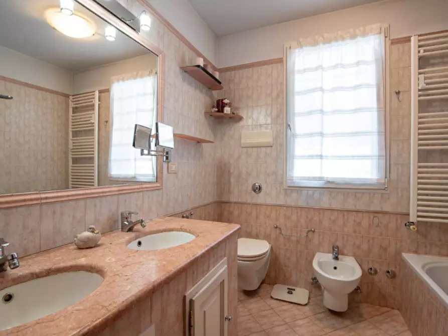 Immagine 17 di Casa bifamiliare in vendita  in Via Enrico Rubaltelli a Padova