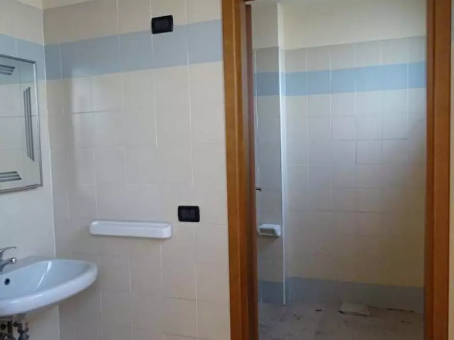 Immagine 5 di Ufficio in vendita  in Viale Giuseppe Mazzini a Mazzano