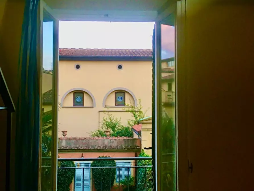 Immagine 3 di Appartamento in affitto  in VIA GINO CAPPONI a Firenze
