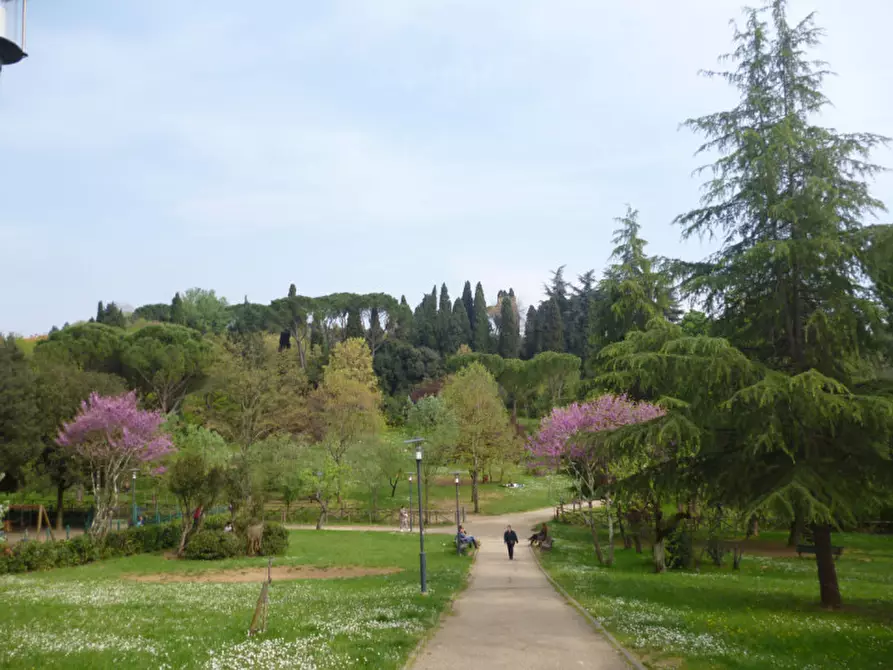 Immagine 5 di Appartamento in affitto  in VIA GINO CAPPONI a Firenze