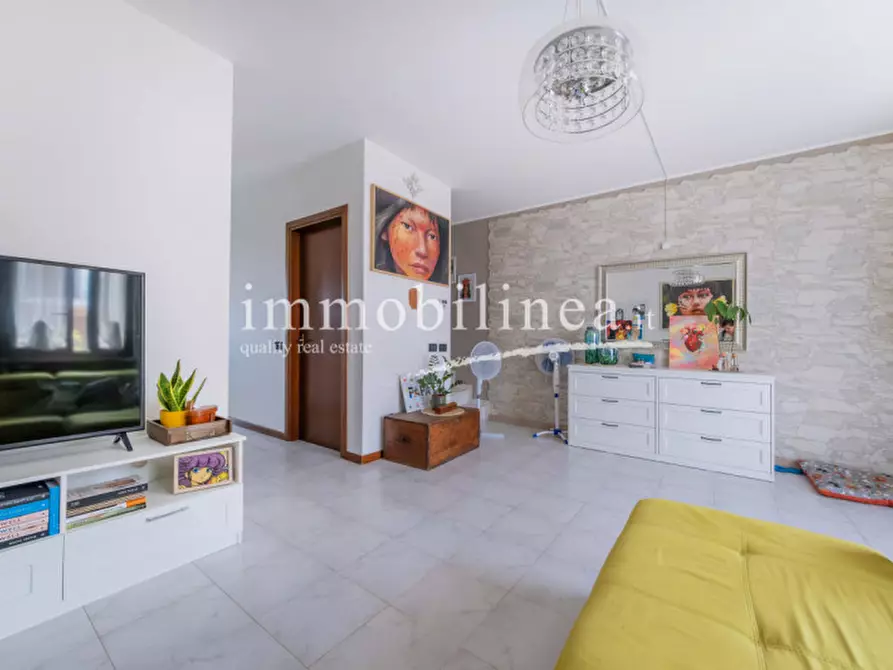 Immagine 5 di Casa bifamiliare in vendita  in Via del Lavoro a Castelnuovo Del Garda