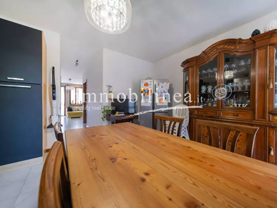 Immagine 7 di Casa bifamiliare in vendita  in Via del Lavoro a Castelnuovo Del Garda