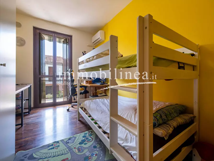 Immagine 27 di Casa bifamiliare in vendita  in Via del Lavoro a Castelnuovo Del Garda