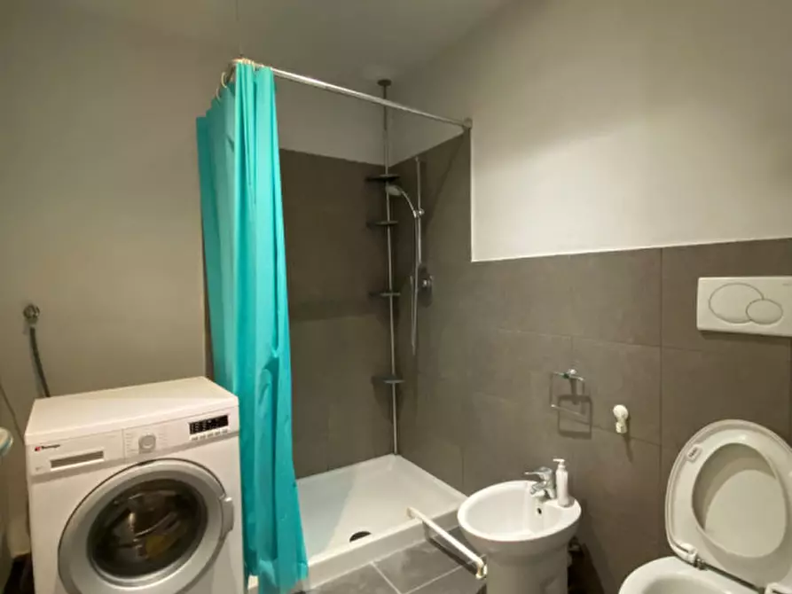 Immagine 9 di Loft/Open space in vendita  in Via Terni, 12 a Torino