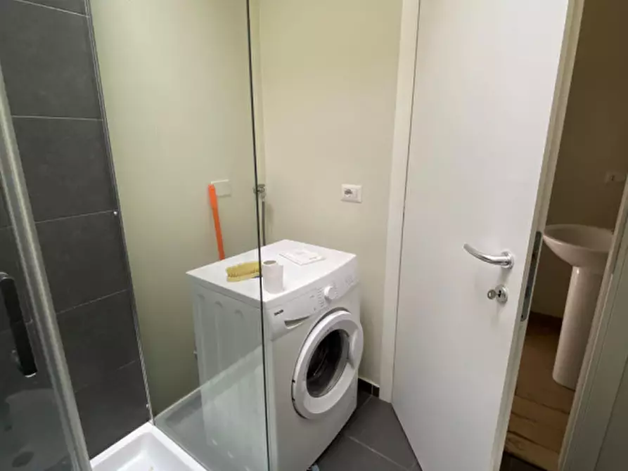 Immagine 17 di Loft/Open space in vendita  in Via Terni, 12 a Torino