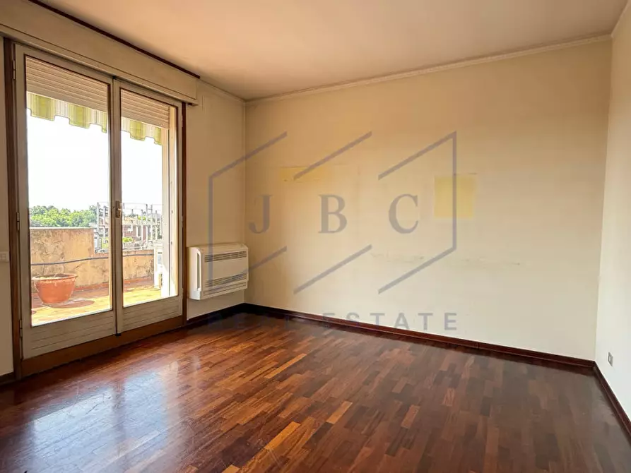 Immagine 17 di Attico in vendita  in Piazza Valentino Rizzo 6 a Oderzo