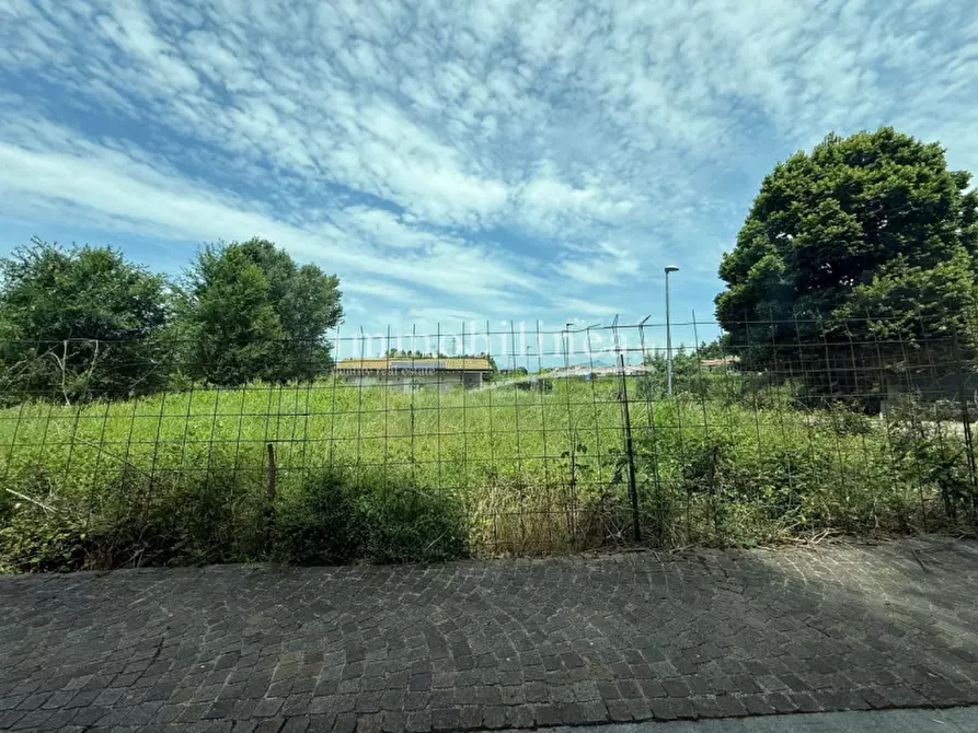 Immagine 9 di Villa in vendita  in Via Pozze a Castelnuovo Del Garda