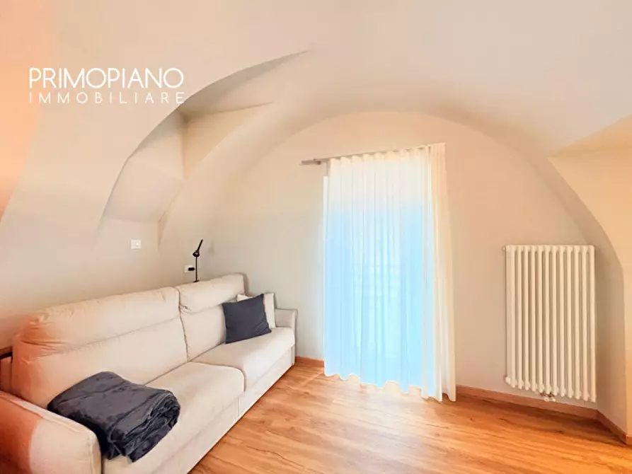 Immagine 5 di Appartamento in vendita  in Via Venezia a Ossana