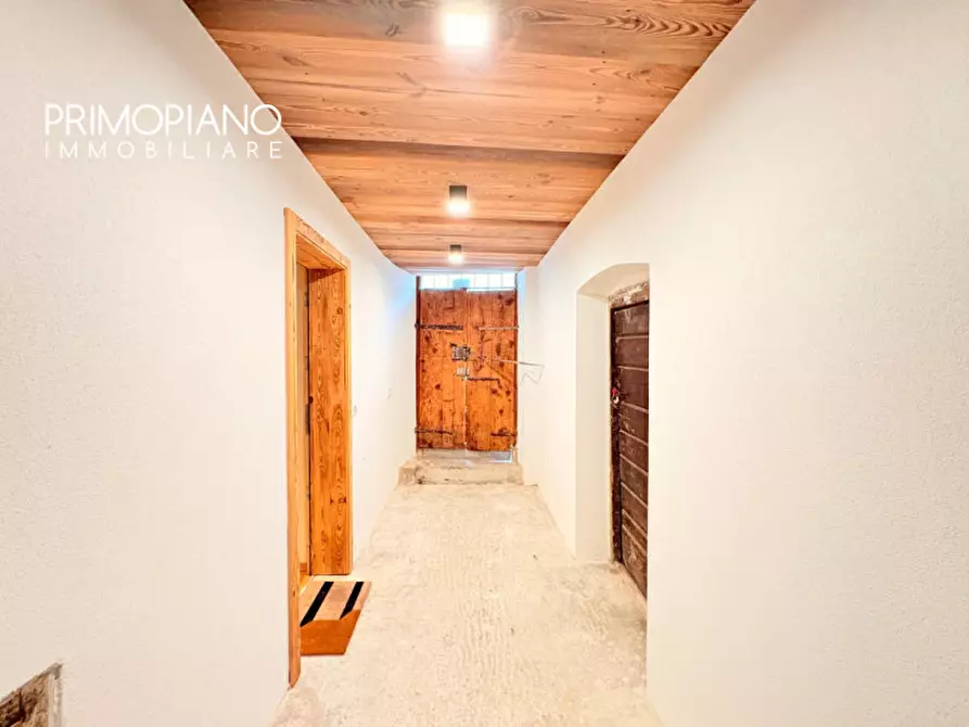 Immagine 29 di Appartamento in vendita  in Via Venezia a Ossana