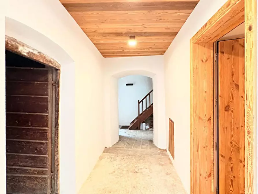 Immagine 48 di Appartamento in vendita  in Via Venezia a Ossana