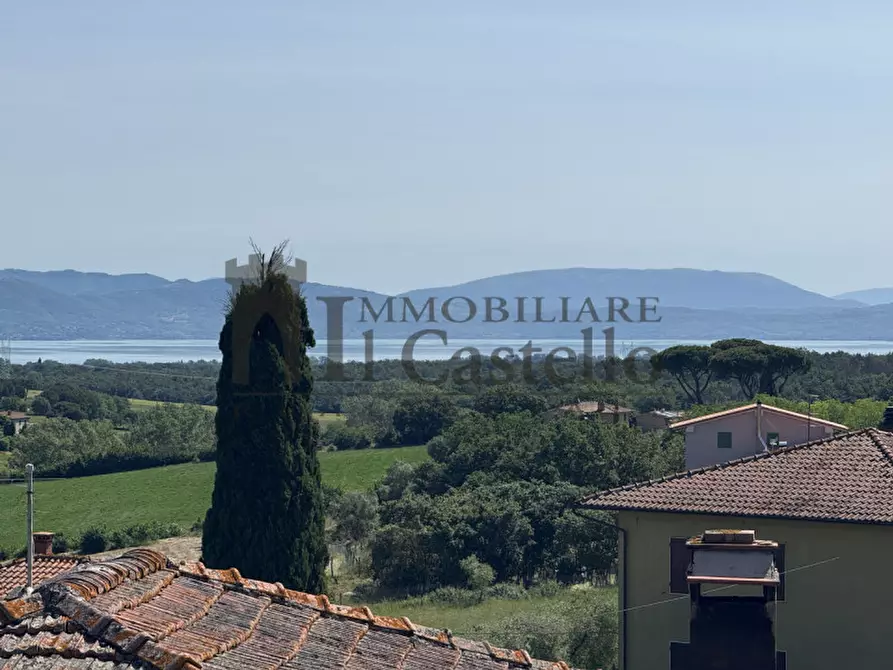 Immagine 48 di Casa indipendente in vendita  in Via Nazionale a Castiglione Del Lago