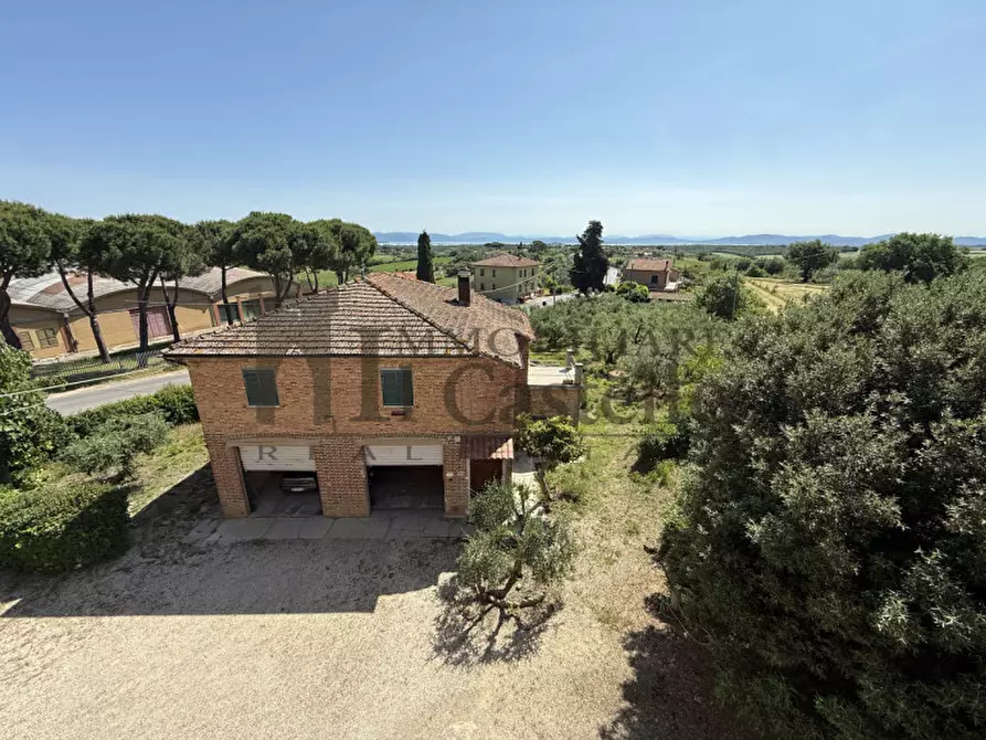 Immagine 51 di Casa indipendente in vendita  in Via Nazionale a Castiglione Del Lago