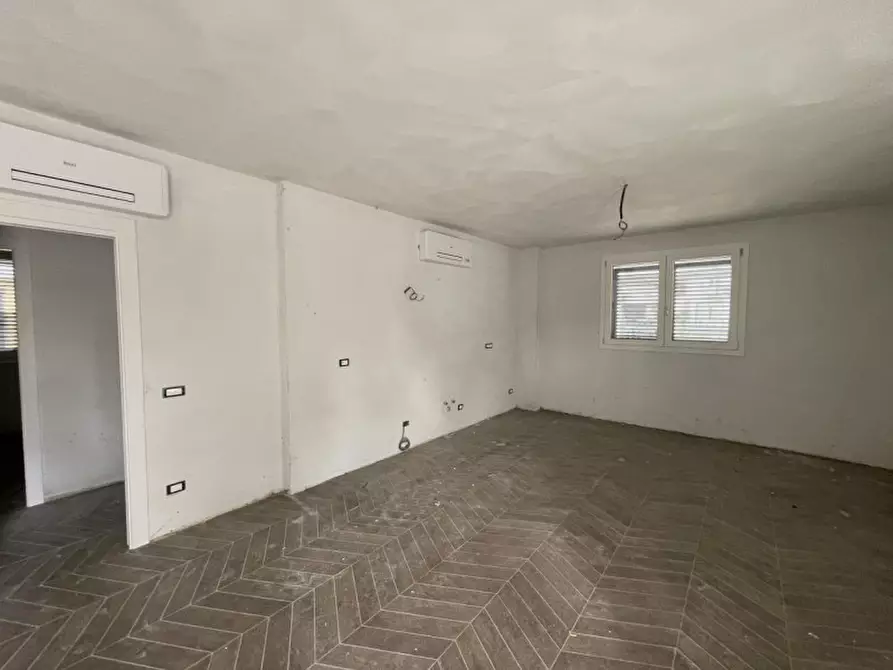 Immagine 1 di Appartamento in vendita  a Suzzara