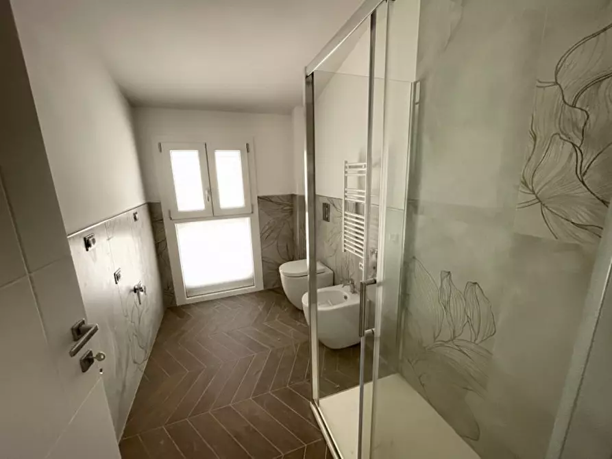 Immagine 10 di Appartamento in vendita  a Suzzara